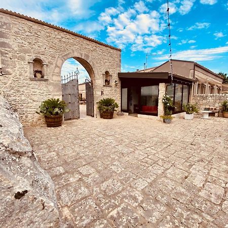 Mastro Vanni - Urban Masseria Ragusa Eksteriør bilde