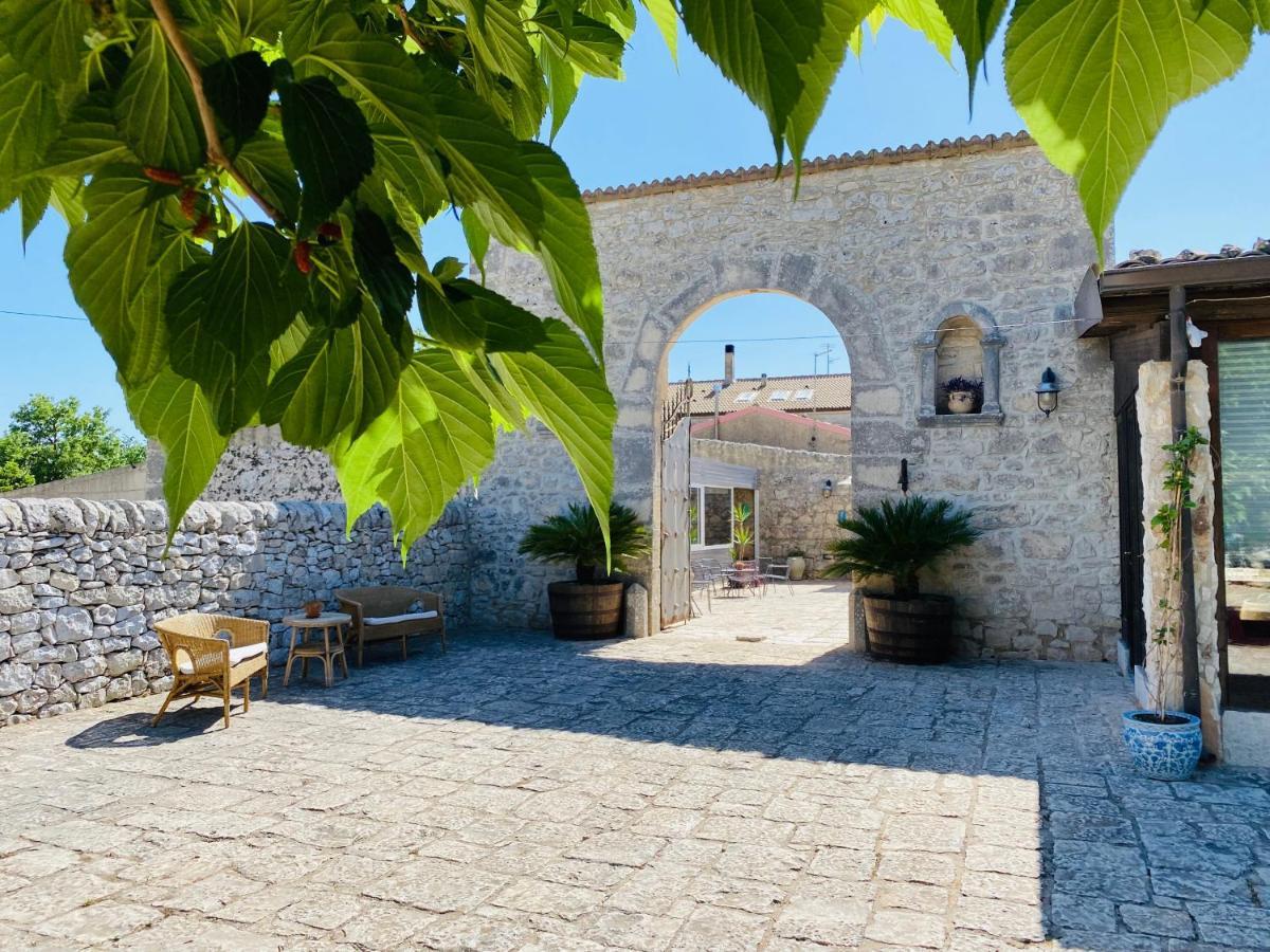 Mastro Vanni - Urban Masseria Ragusa Eksteriør bilde